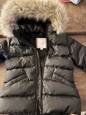 Tommy Hilfiger Black Puffer Coat with Faux Fur Trim